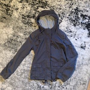 Light spring/fall cargo jacket